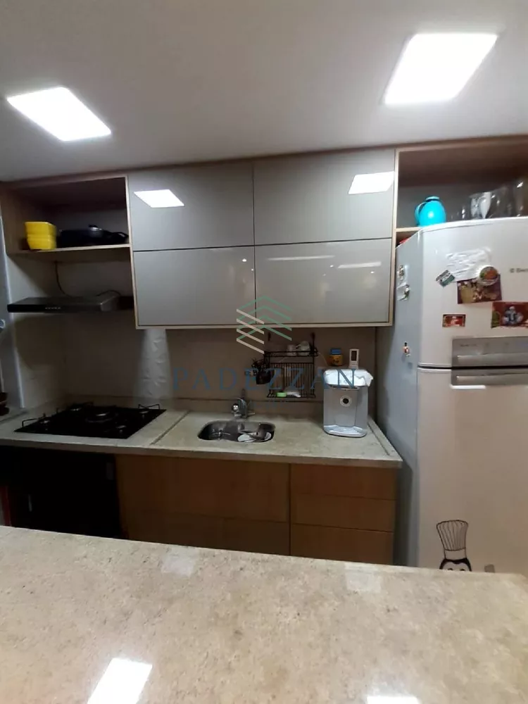 Apartamento à venda com 3 quartos, 65m² - Foto 4