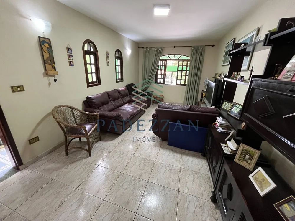 Casa, 3 quartos, 134 m² - Foto 2