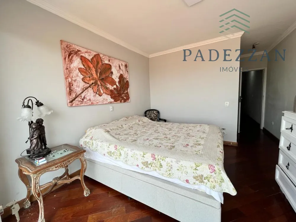 Casa, 3 quartos, 222 m² - Foto 8