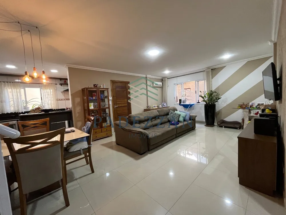 Casa, 3 quartos, 130 m² - Foto 1