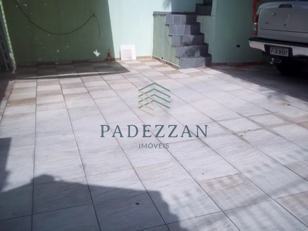 Casa, 3 quartos, 276 m² - Foto 1