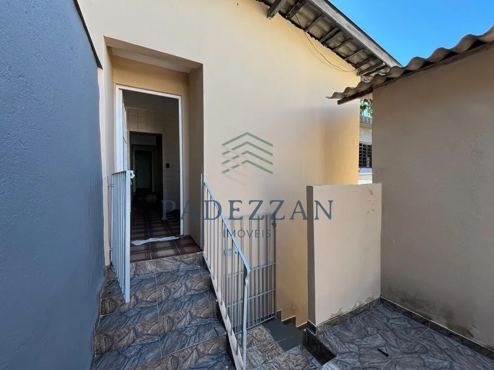 Casa, 5 quartos, 213 m² - Foto 3
