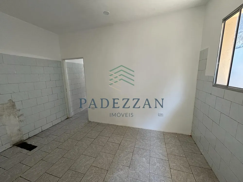 Casa, 5 quartos, 213 m² - Foto 2