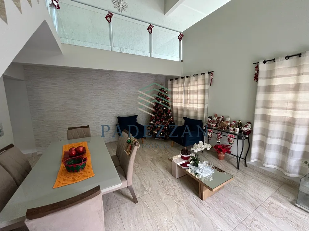 Casa, 3 quartos, 225 m² - Foto 2