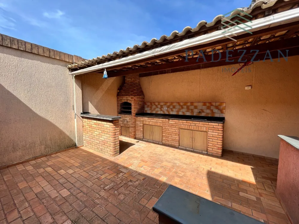 Casa, 3 quartos, 176 m² - Foto 2