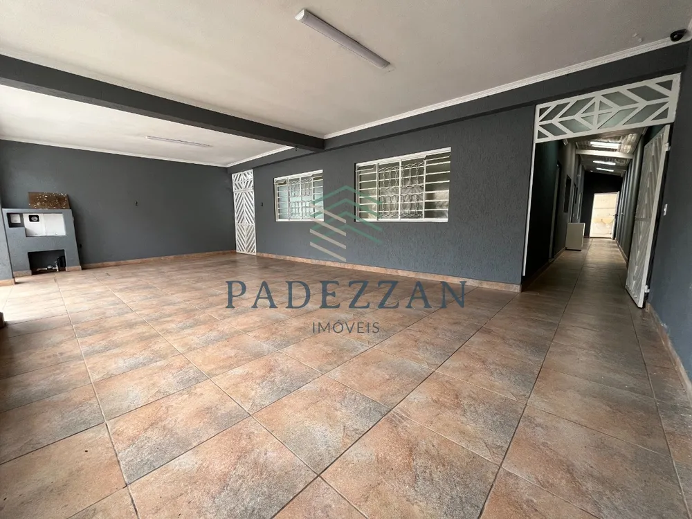 Casa, 3 quartos, 220 m² - Foto 2