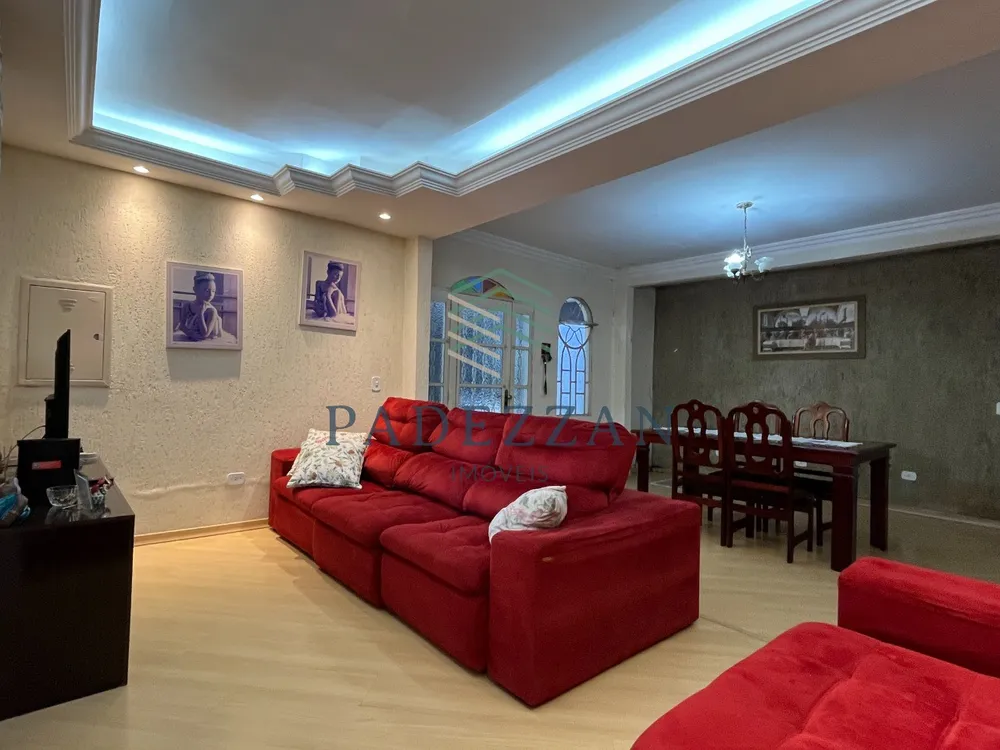 Casa, 4 quartos, 180 m² - Foto 1