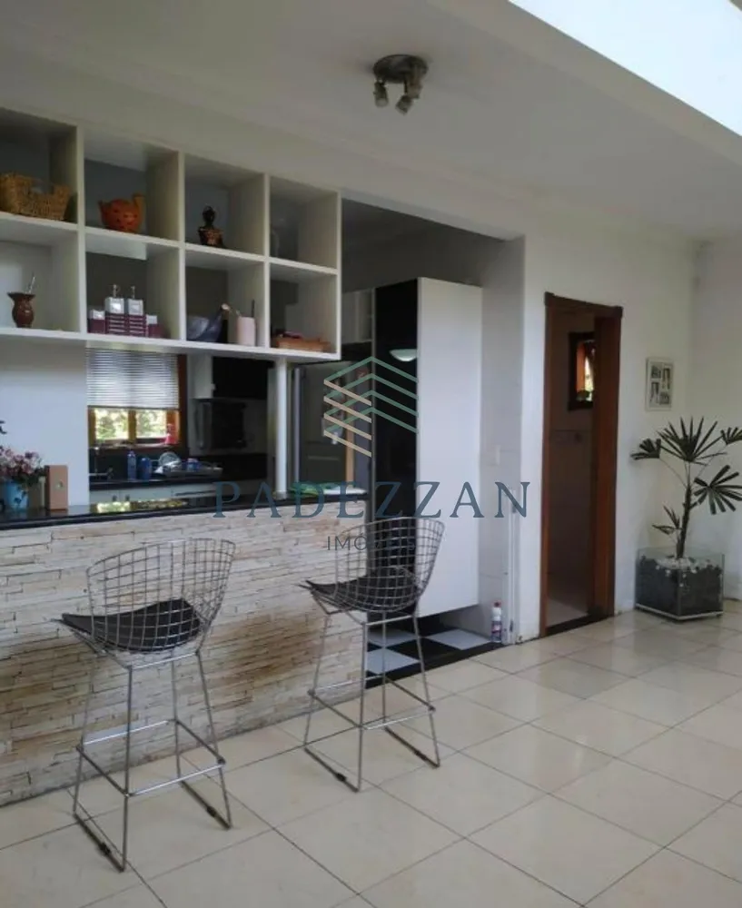 Casa, 3 quartos, 303 m² - Foto 4