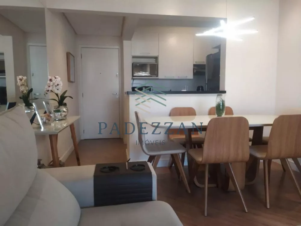 Apartamento à venda com 3 quartos, 70m² - Foto 1