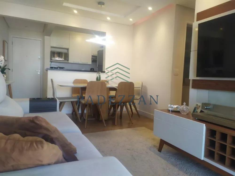 Apartamento à venda com 3 quartos, 70m² - Foto 2