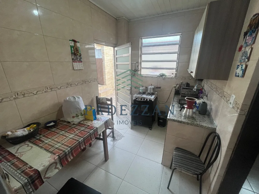 Casa, 4 quartos, 180 m² - Foto 4