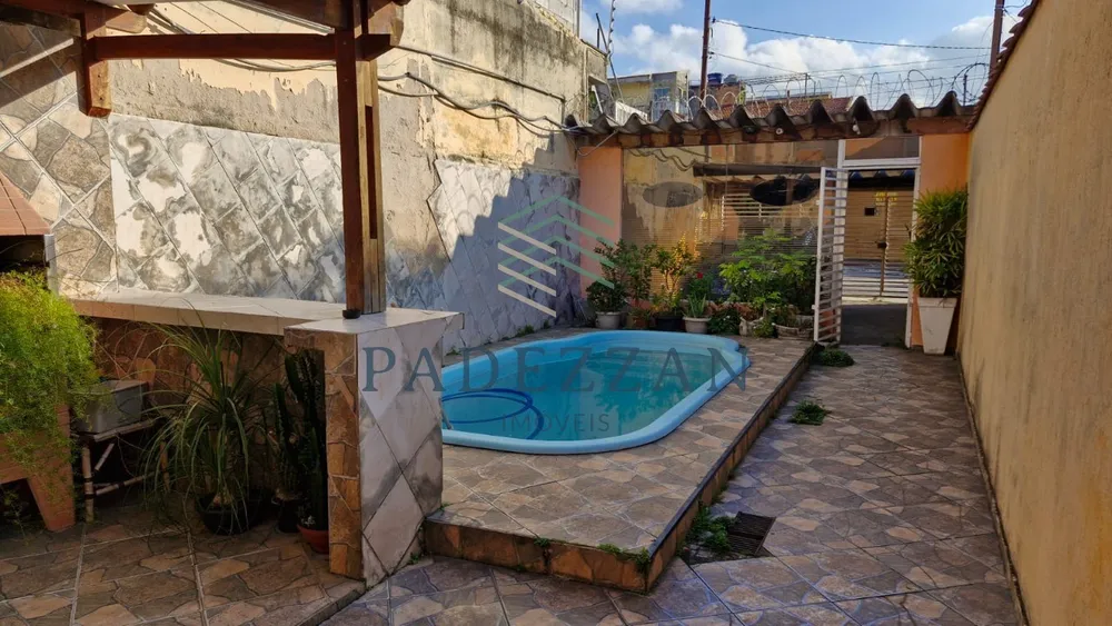Casa, 2 quartos, 200 m² - Foto 2