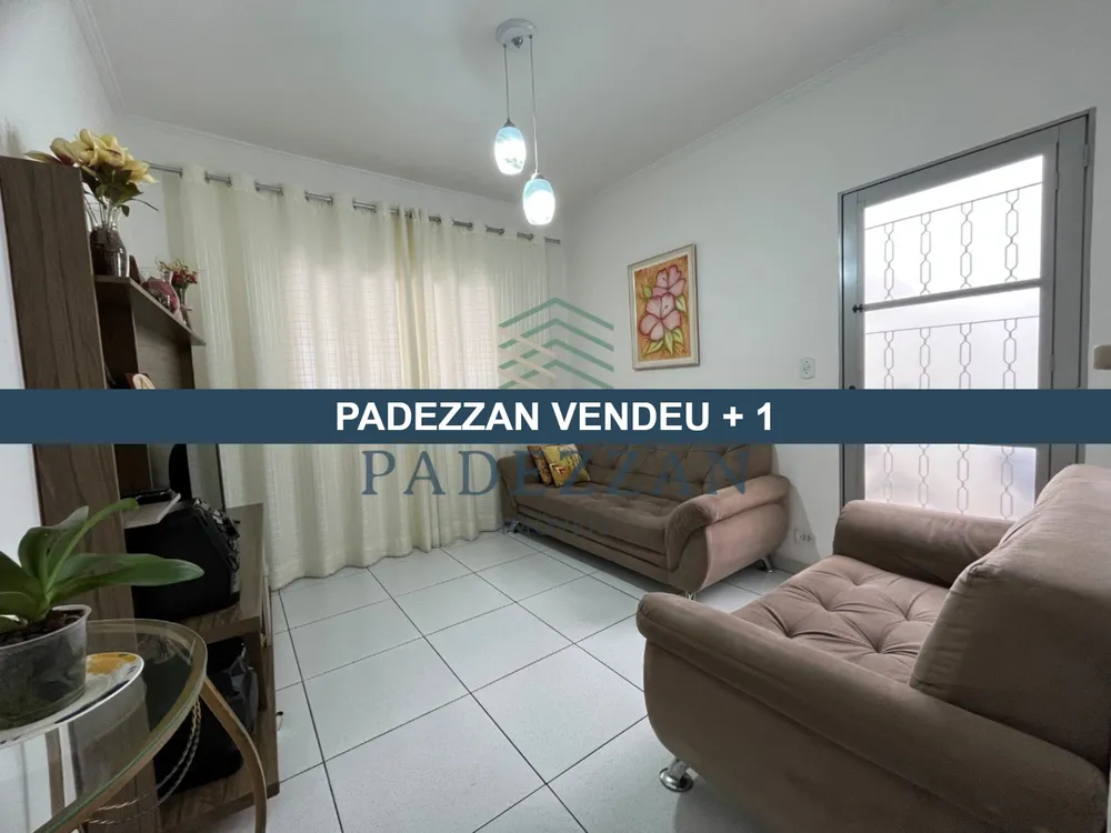 Casa, 3 quartos, 131 m² - Foto 1