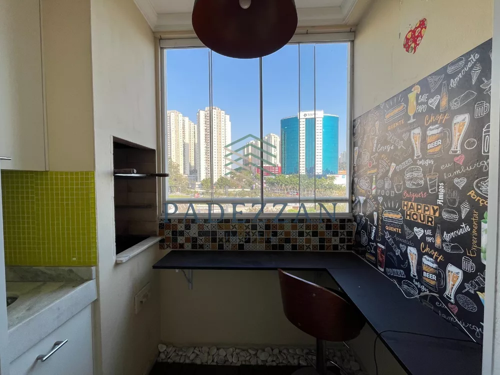 Apartamento à venda com 3 quartos, 65m² - Foto 3