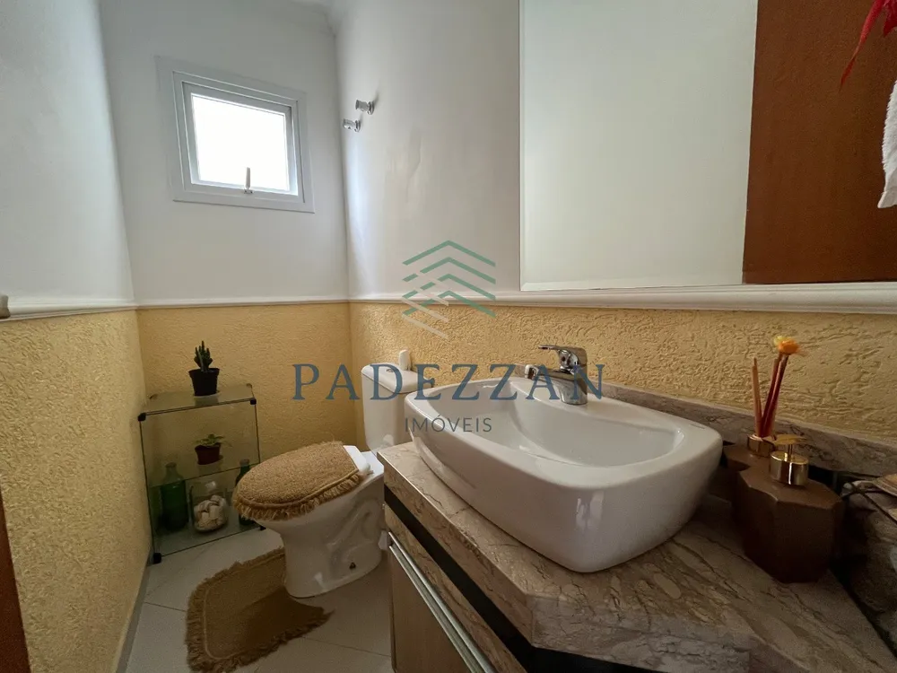 Casa, 3 quartos, 212 m² - Foto 1