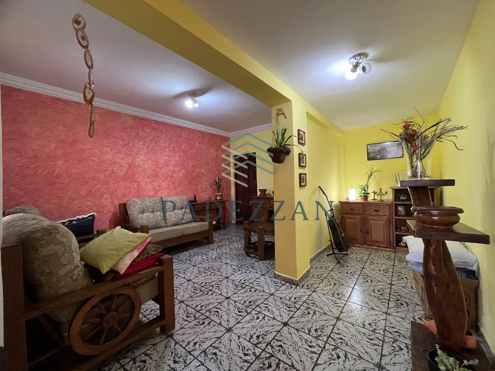 Casa, 2 quartos, 145 m² - Foto 1