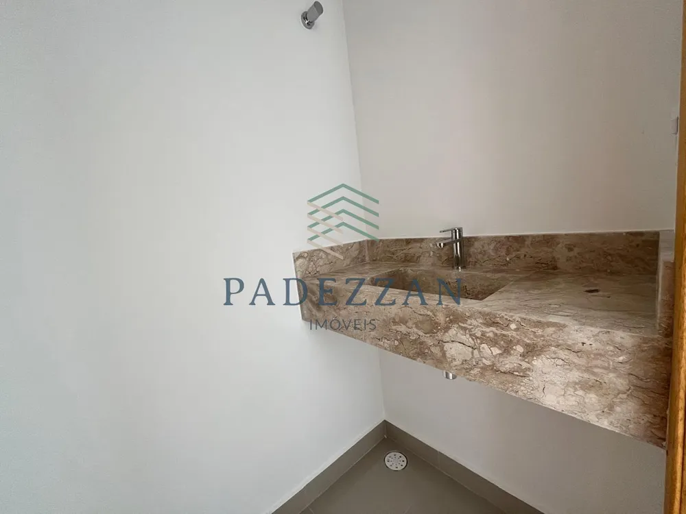 Casa, 3 quartos, 208 m² - Foto 1