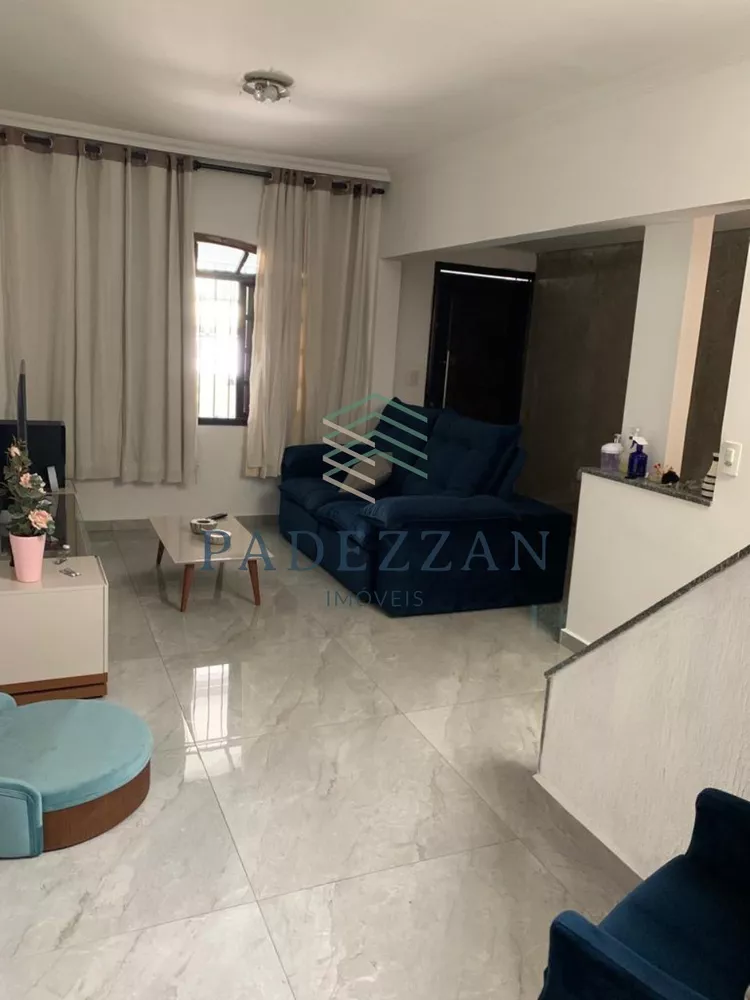 Casa à venda com 3 quartos, 120m² - Foto 2