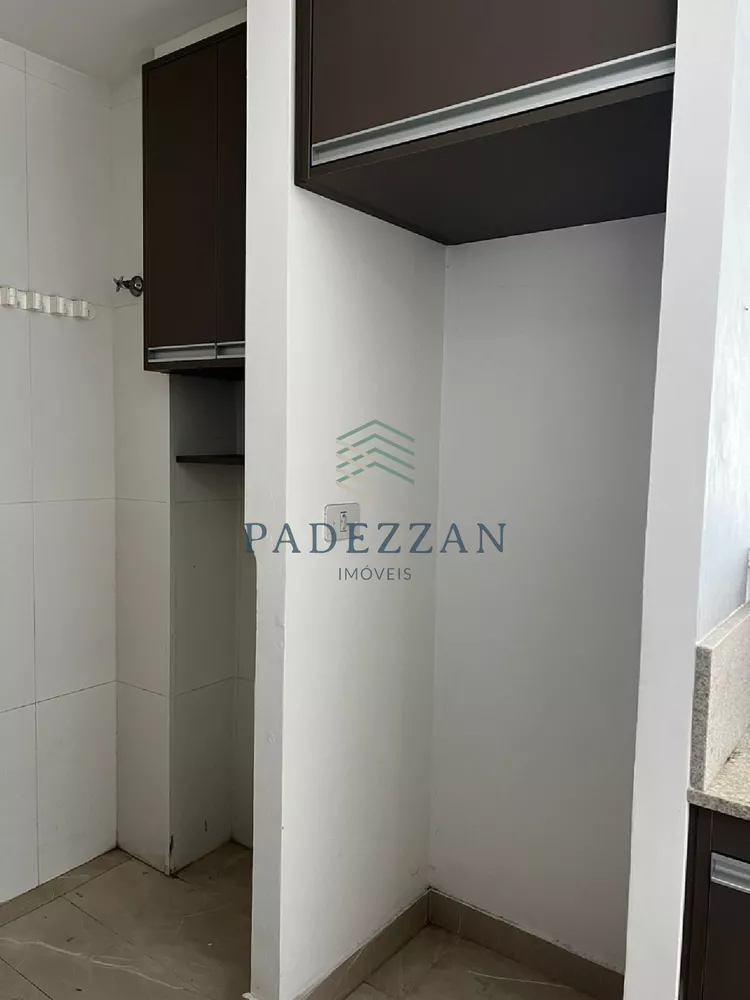 Apartamento à venda com 3 quartos, 70m² - Foto 4