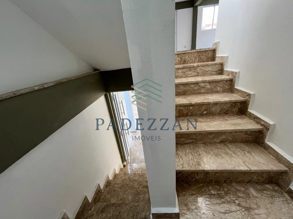 Casa, 3 quartos, 220 m² - Foto 3