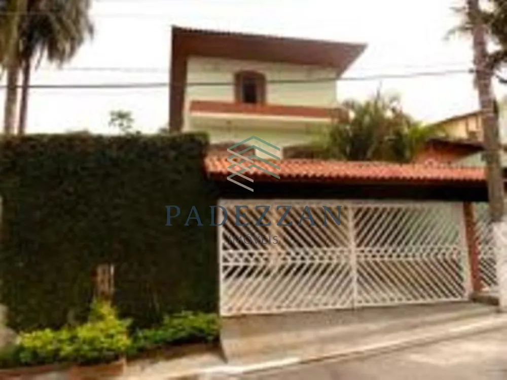 Casa, 4 quartos, 240 m² - Foto 1