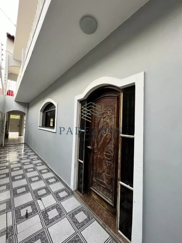 Casa à venda com 4 quartos, 165m² - Foto 3