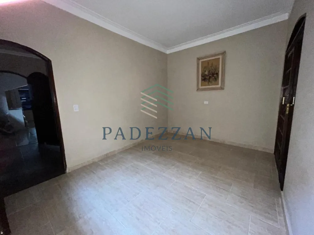 Casa, 4 quartos, 165 m² - Foto 1