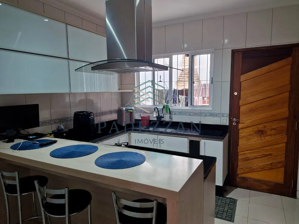 Casa, 4 quartos, 138 m² - Foto 2