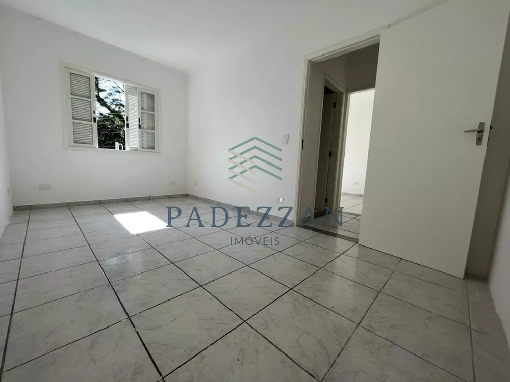 Casa à venda com 2 quartos, 80m² - Foto 4