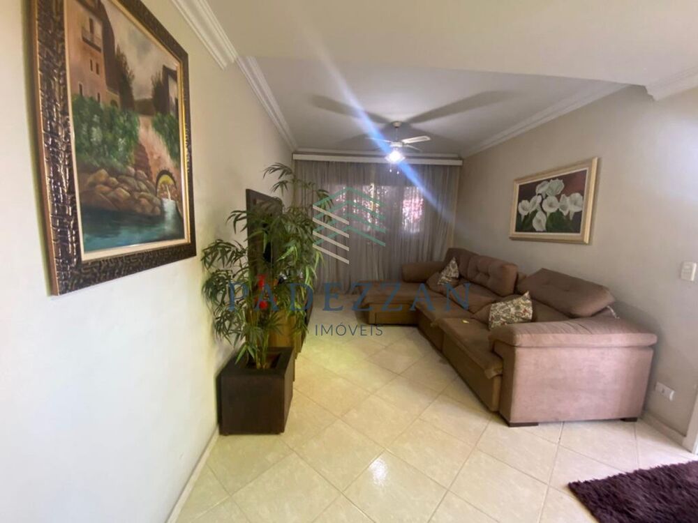 Casa, 2 quartos, 200 m² - Foto 2