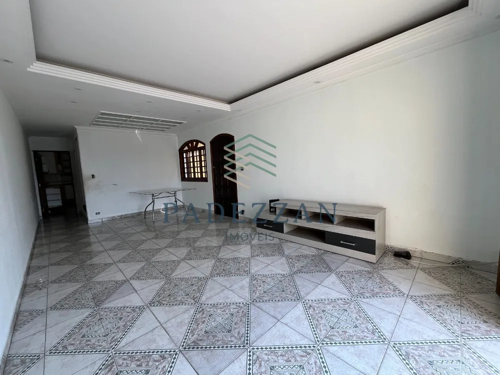 Casa, 3 quartos, 177 m² - Foto 2