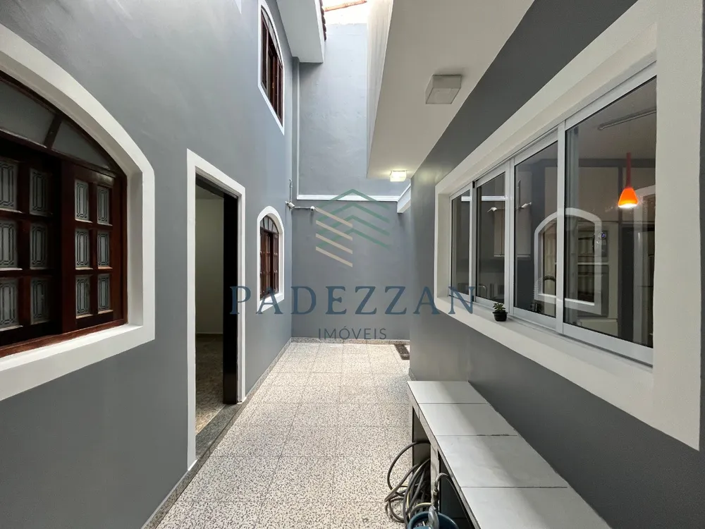Casa, 5 quartos, 246 m² - Foto 4
