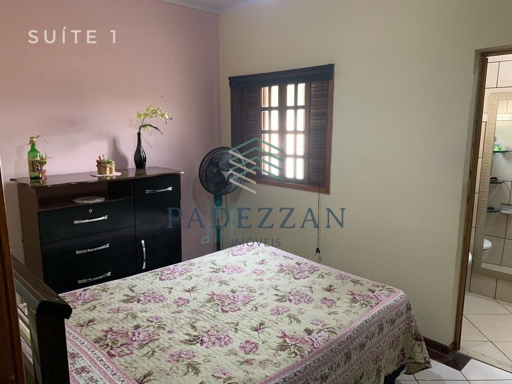 Casa à venda com 2 quartos, 237m² - Foto 3