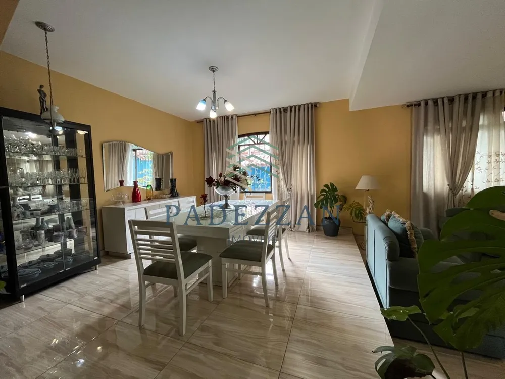 Casa, 3 quartos, 397 m² - Foto 1