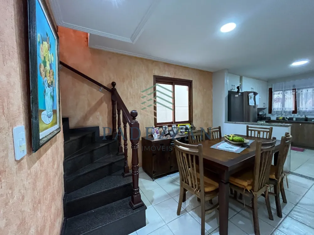 Casa, 3 quartos, 104 m² - Foto 1