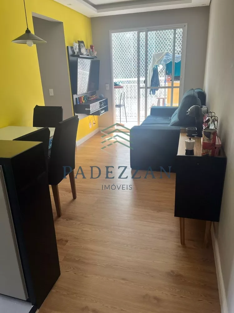 Apartamento à venda com 3 quartos, 58m² - Foto 2