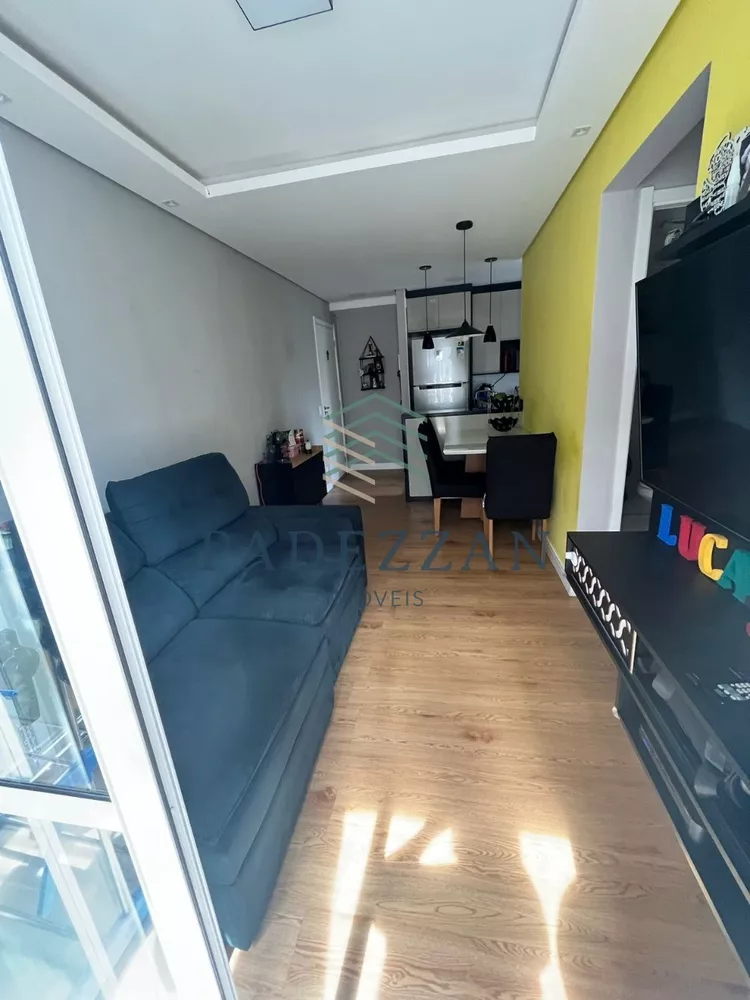 Apartamento à venda com 3 quartos, 58m² - Foto 4