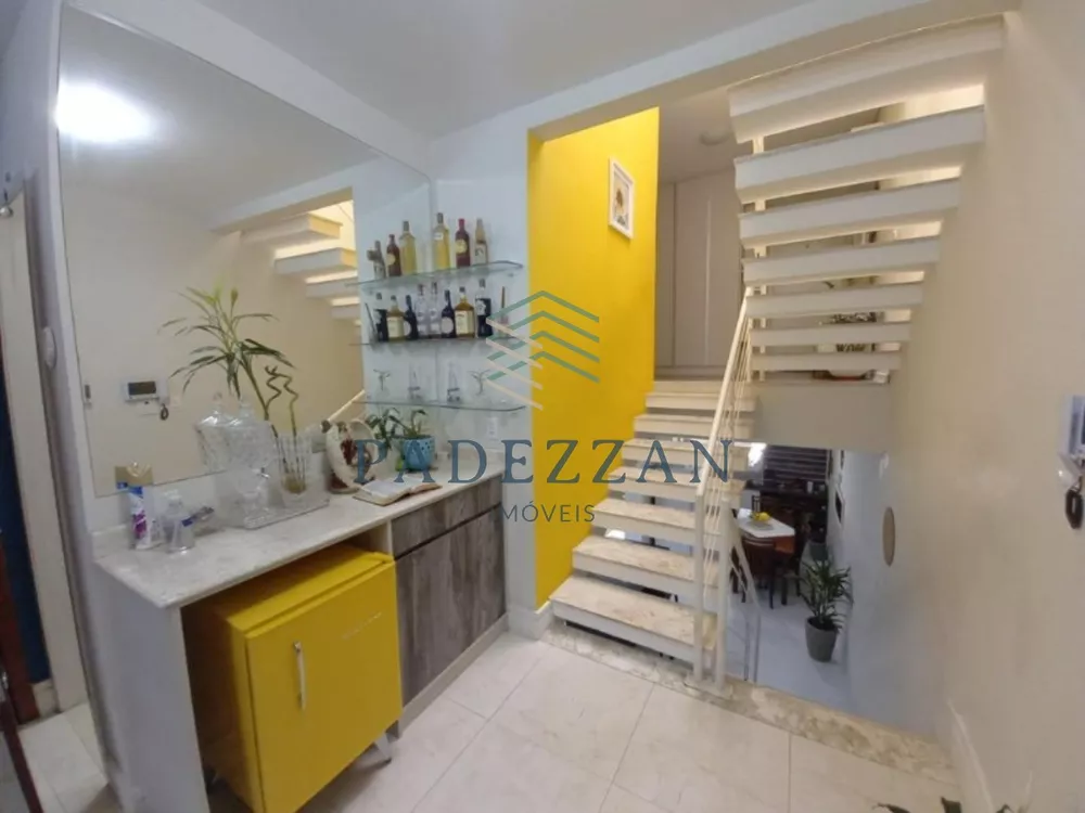 Casa à venda com 3 quartos, 140m² - Foto 4