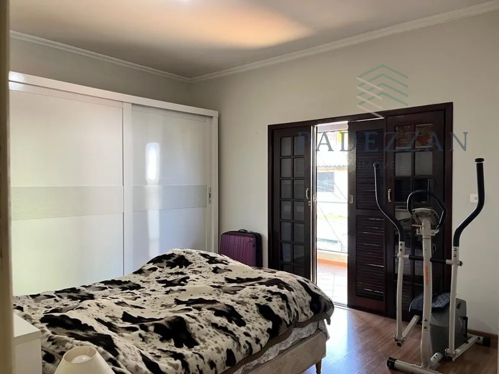 Casa, 3 quartos, 189 m² - Foto 3