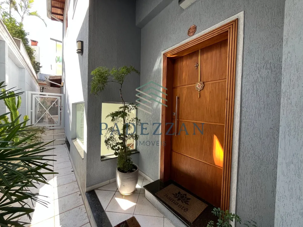 Casa, 3 quartos, 250 m² - Foto 2