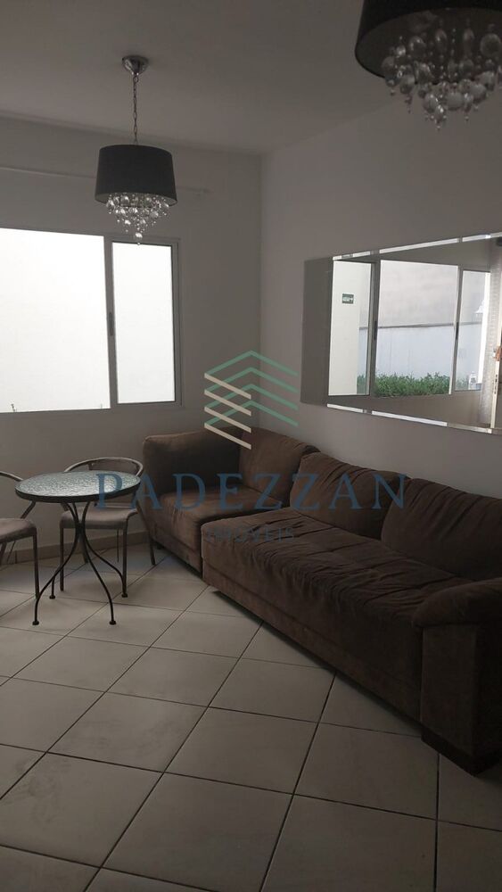 Casa, 2 quartos, 92 m² - Foto 1