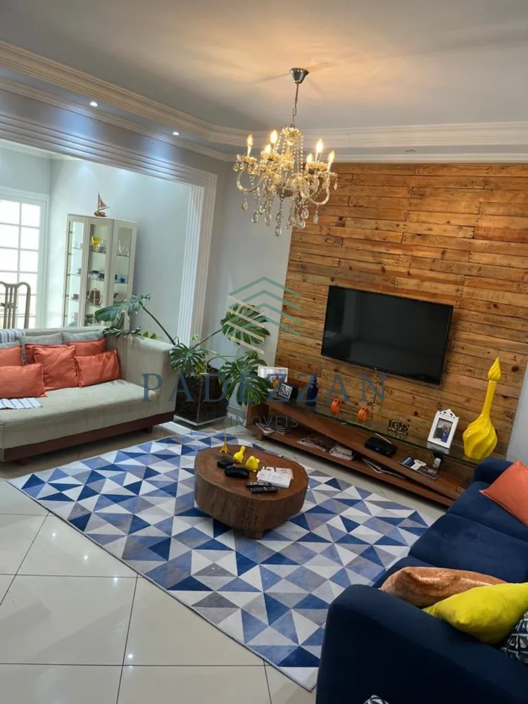 Casa, 3 quartos, 153 m² - Foto 1