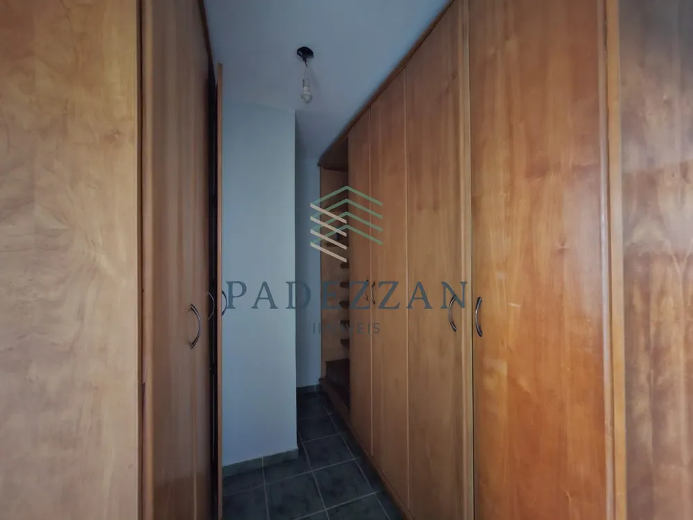 Casa, 3 quartos, 253 m² - Foto 11