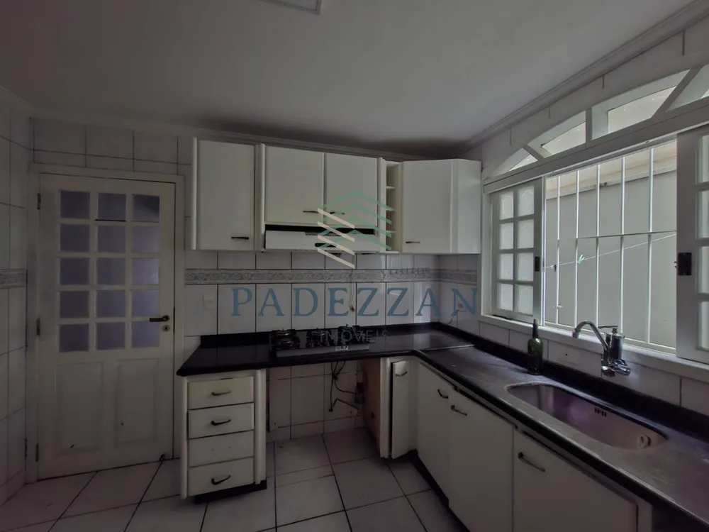 Casa, 3 quartos, 253 m² - Foto 5