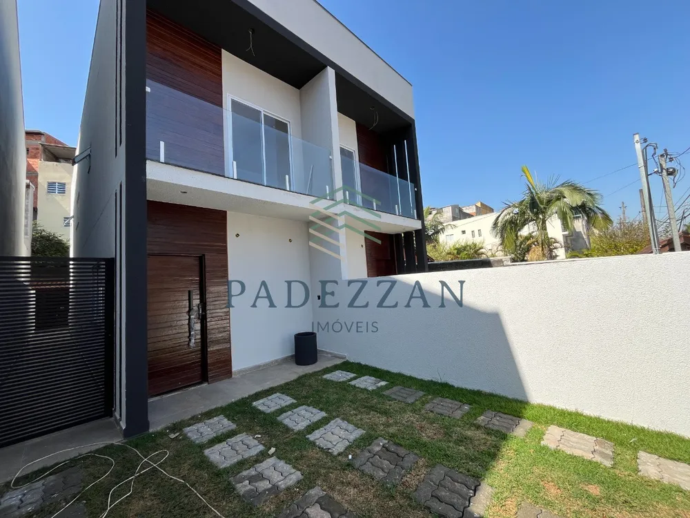 Casa, 3 quartos, 102 m² - Foto 1