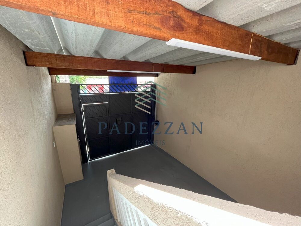 Casa à venda com 2 quartos, 91m² - Foto 1