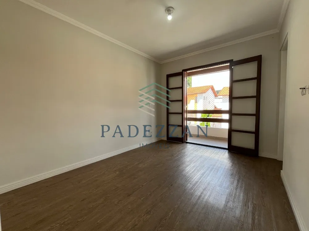 Casa, 3 quartos, 215 m² - Foto 3
