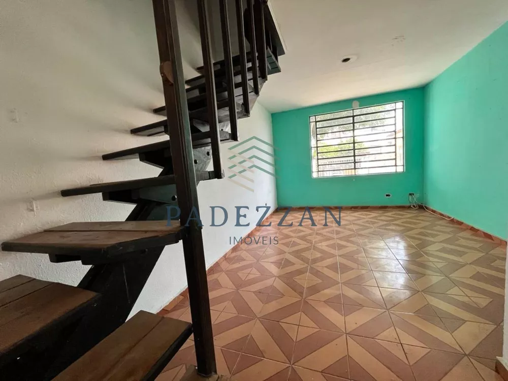 Casa à venda com 2 quartos, 85m² - Foto 2