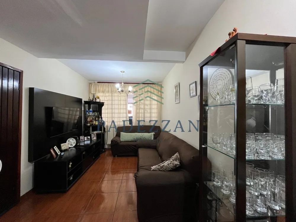 Casa, 4 quartos, 118 m² - Foto 1