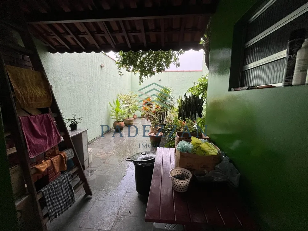 Casa, 4 quartos, 140 m² - Foto 1